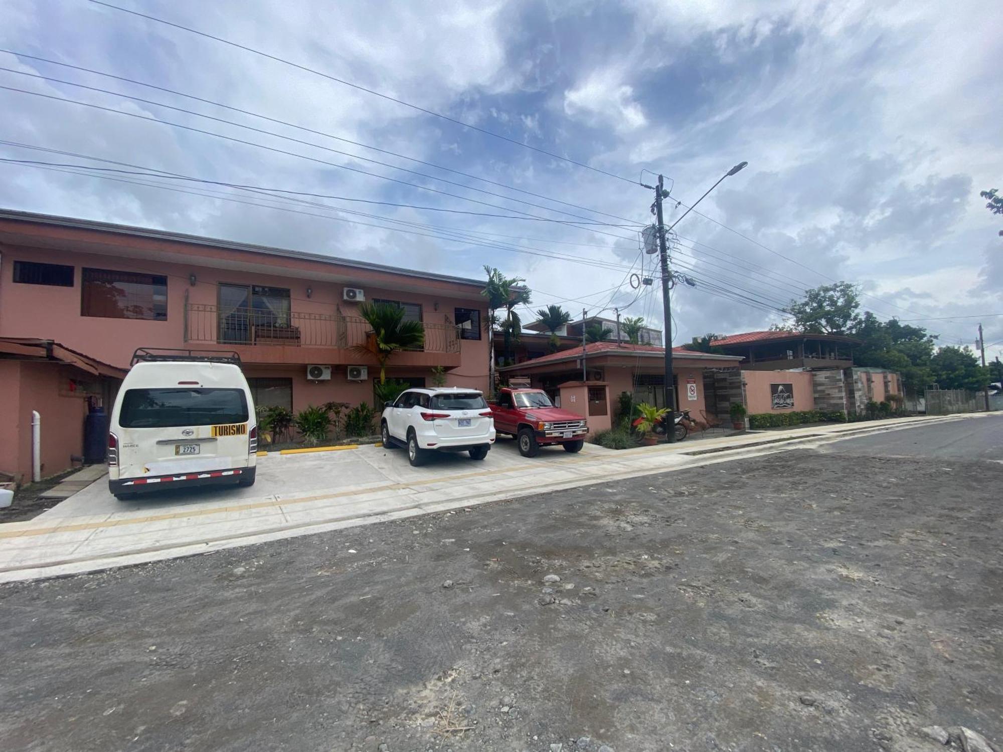 Hotel La Choza Inn La Fortuna Eksteriør billede