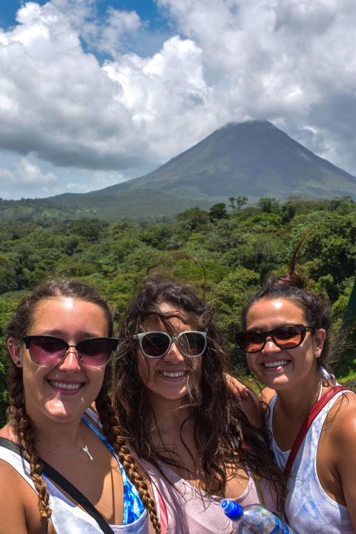 Hotel La Choza Inn La Fortuna Eksteriør billede