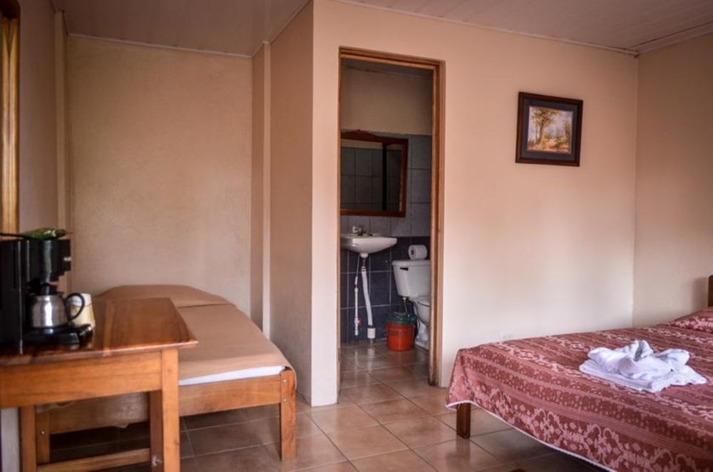 Hotel La Choza Inn La Fortuna Eksteriør billede